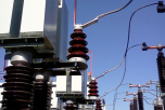 Přívod napětí do kondenzátorové baterie C2 - vysílač HDO 110 kV
